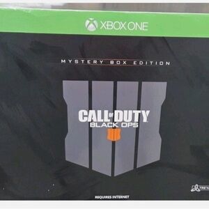 Xbox One Call of Duty: Black Ops Mystery Box Edition - Black